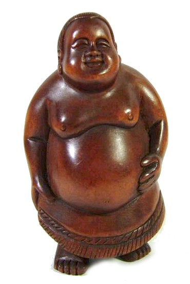 японская нэцкэ из кипариса Борец Сумо