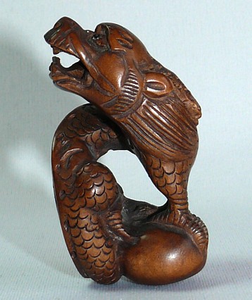 Дракон, японская нэцкэ из кипариса в интернет-магазине Interia Japonica