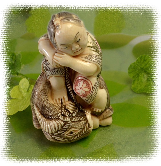 японская антикварная нэцкэ Мальчик на быке, слоновая кость, конец эпохи Эдо