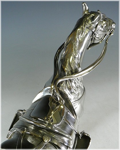 японская серебрянная скульптура Самурайская  Лошадь, деталь