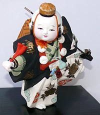 японская статуэтка из керамики