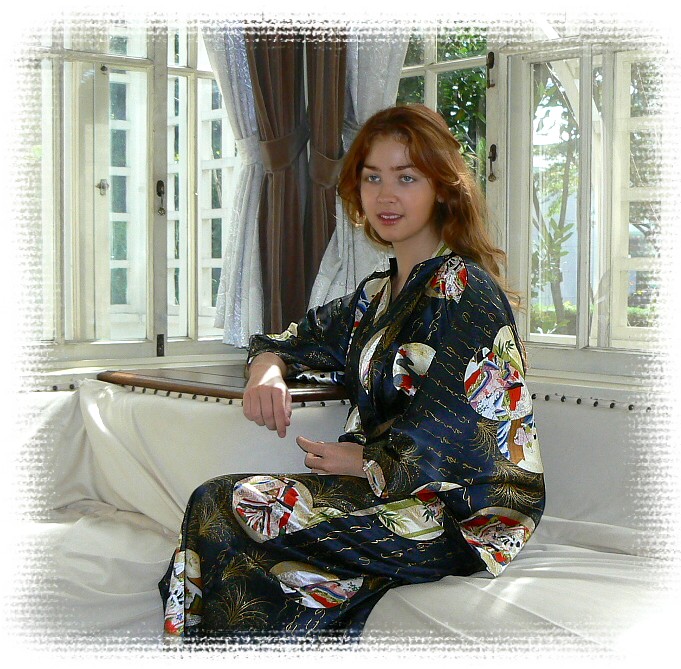 шелковый халат в японском стиле, сделано в Японии