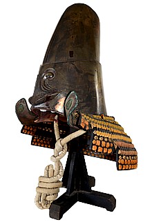 самурайский боевой шлем кабуто  эпохи Эдо