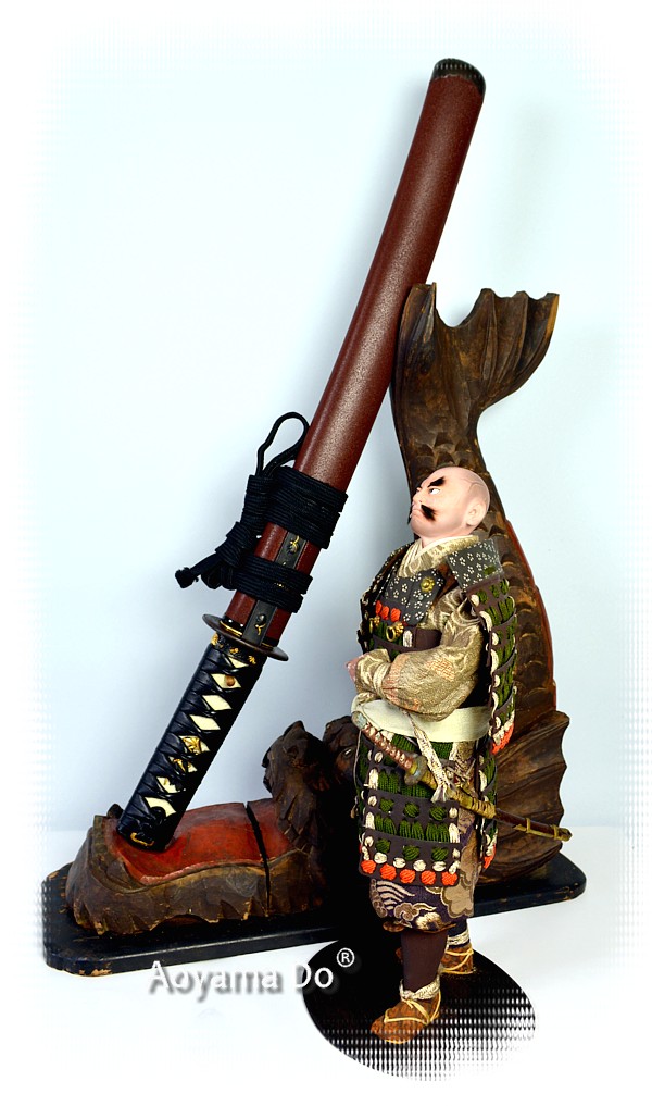 коллекционные мечи и кинжалы