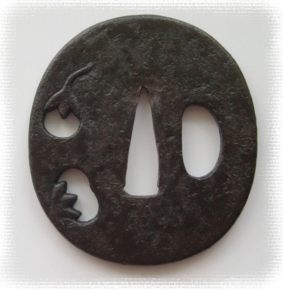 цуба антикварного меча