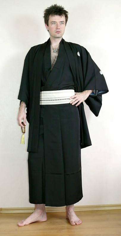 японская одежда: кимоно, хаори, пояс-оби