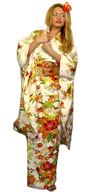  шелковое японское кимоно с авторской росписью и вышивкой