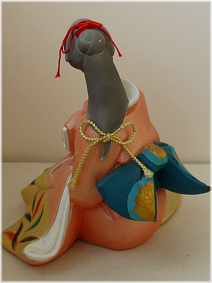 девушка в кимоно, японская статуэтка