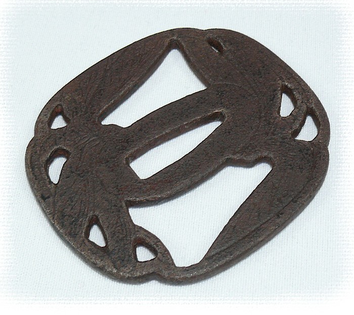 цуба( гарда меча)  в изонражением Танца Стрекоз