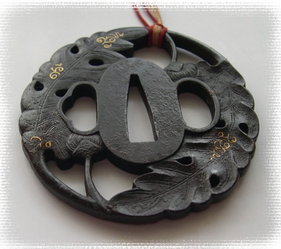 гарда самурайского меча цуба